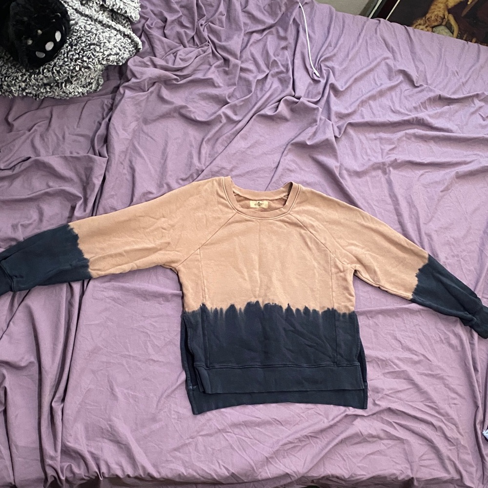 Sundays Beige and Navy Dip-Dye Top